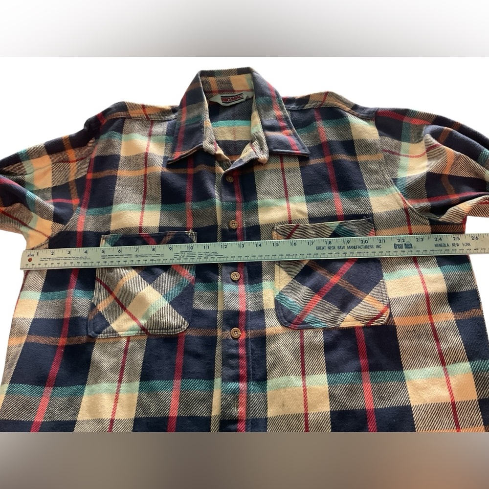 BIG MAC DISTRESSED Vintage 80’ Heavy Flannel Mens Shirt - Picture 9 of 13